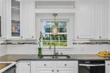 208 Raven Green Street - Photo 20