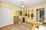 208 Raven Green Street - Photo 26