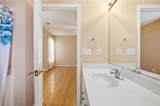 1329 Bayswater Drive - Photo 19
