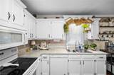 736 Salem Street - Photo 11