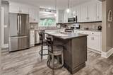592 Morton Avenue - Photo 16