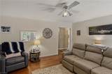 228 Barrington Place - Photo 10
