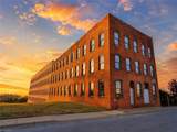 836 Oak Street - Photo 1
