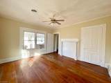 902 Haywood Street - Photo 10