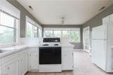 1025 West End Boulevard - Photo 30