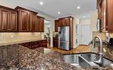 7 Hines Park Lane - Photo 19
