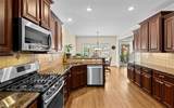 7 Hines Park Lane - Photo 22