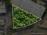 2904 Oakland Avenue - Photo 1
