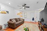 310 Vista Circle - Photo 5
