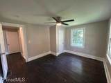 858 Cameron Avenue - Photo 15