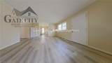 1610 Brockett Avenue - Photo 5
