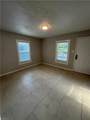 646 Gunn Street - Photo 19