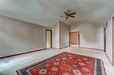 1823 Woodhue Drive - Photo 10