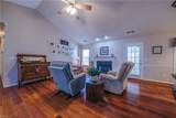 5550 Woodspring Drive - Photo 3