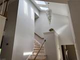 2528 Treetop Lane - Photo 14