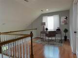 2528 Treetop Lane - Photo 18