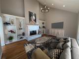 2528 Treetop Lane - Photo 4