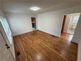 2900 Main Street - Photo 2