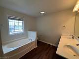 4427 Parkcrest Circle - Photo 15