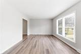 1456 London Drive - Photo 8