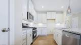 532 Valentine Court - Photo 7