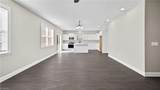 135 Glasmere Court - Photo 13