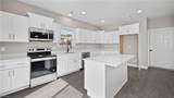 135 Glasmere Court - Photo 15