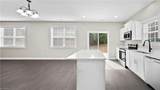 135 Glasmere Court - Photo 16