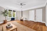 828 Elm Street - Photo 3