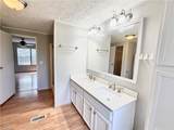 1104 Spring Meadow Drive - Photo 28