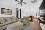 822 Riley Lane - Photo 15
