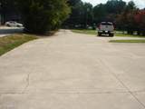 640 Dixon Avenue - Photo 3