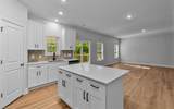 407 Pinnacle Drive - Photo 16
