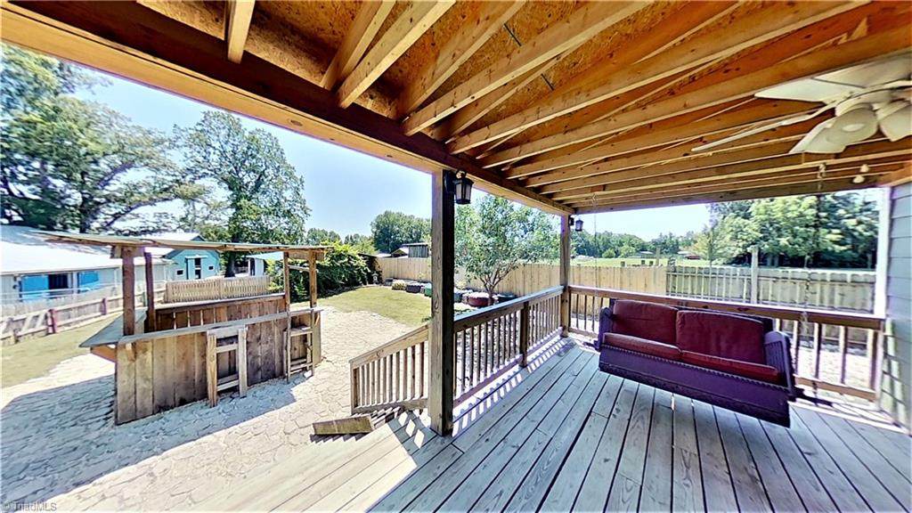3809 Southeast School Road - Photo 1