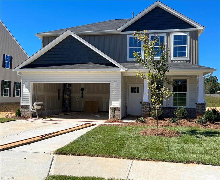 1827 Deveron Court - Photo 1