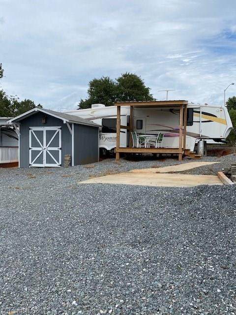 211 Badin View Drive - Photo 1