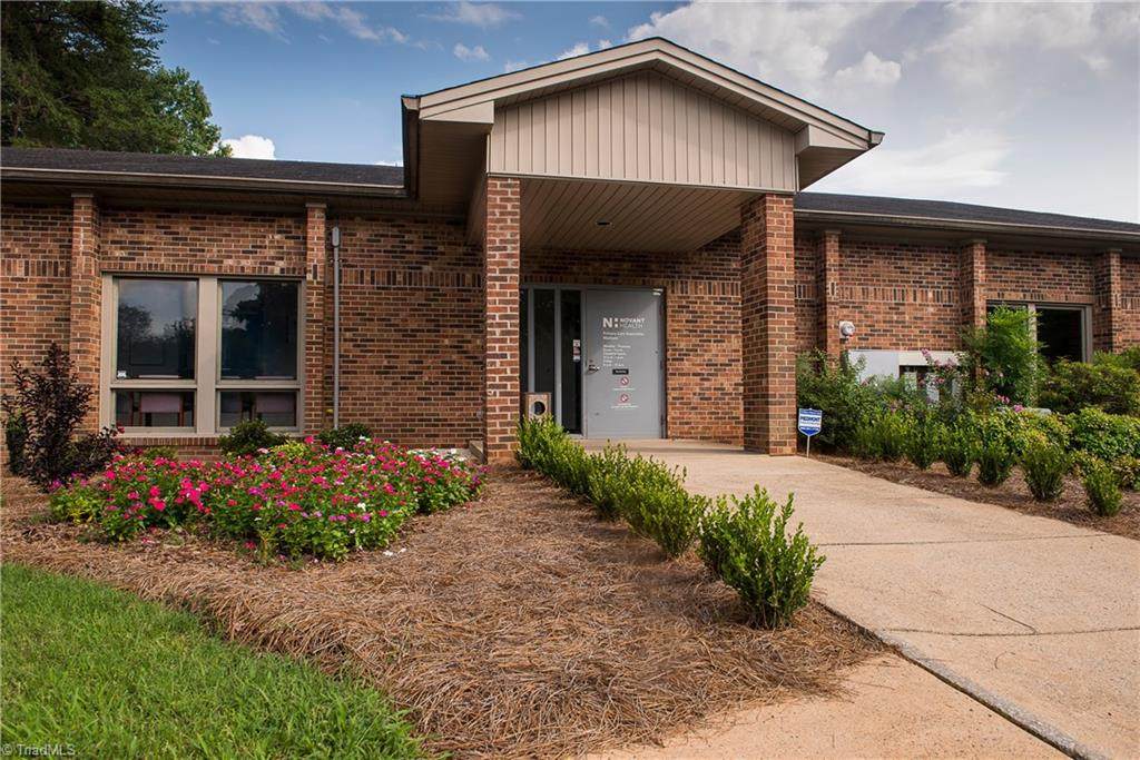 723 Ayersville Road - Photo 1
