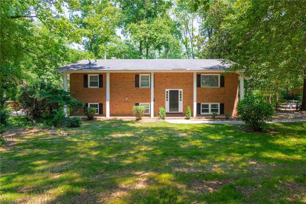 5281 Silas Creek Parkway - Photo 1