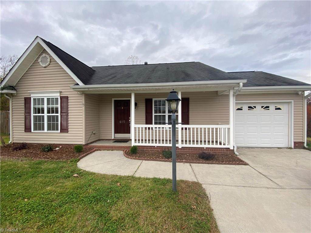 615 Three Oaks Drive - Photo 1