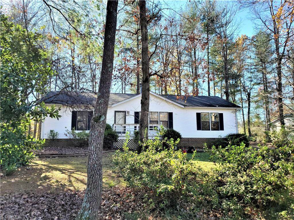 375 Holland Woods Drive - Photo 1