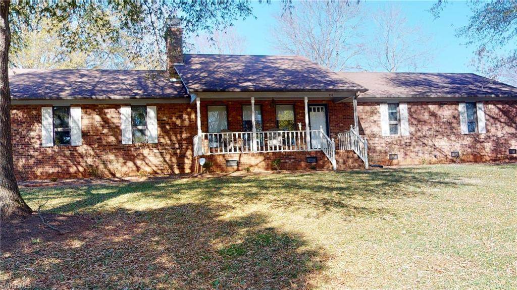 214 Windsor Park Drive - Photo 1