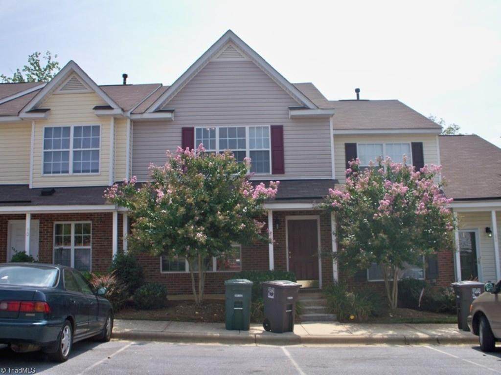 88 Tannenbaum Circle - Photo 1