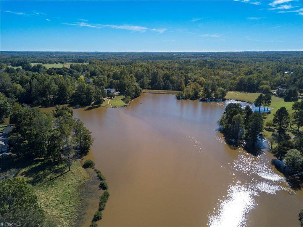 143 Reserve Drive - Photo 1