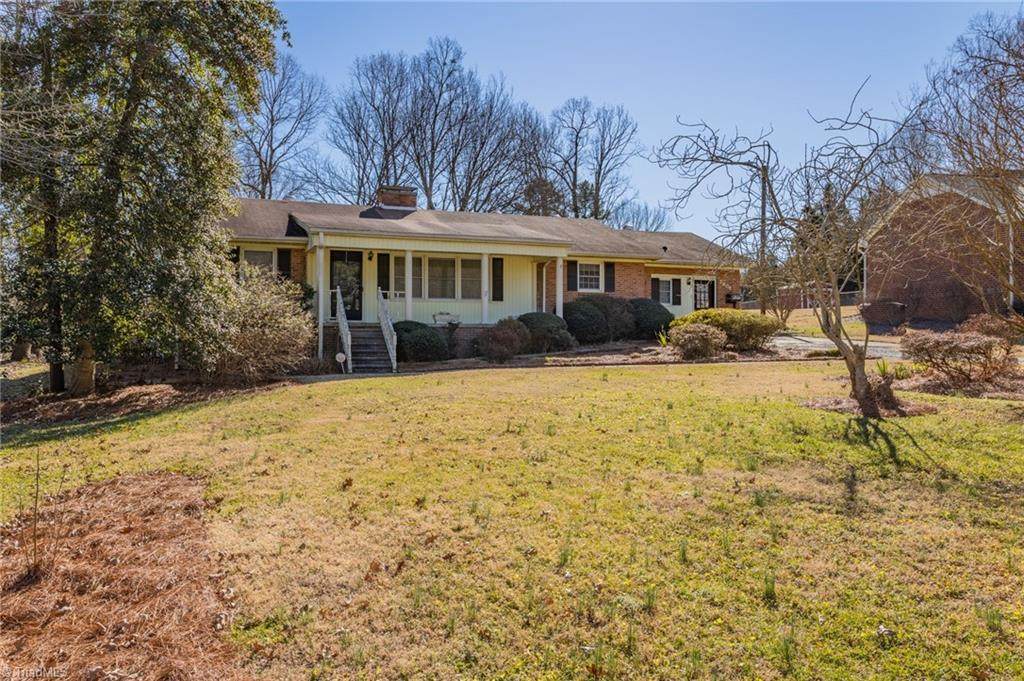 2804 Blanche Drive - Photo 1