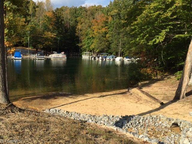 162 Windjammer Lane - Photo 1