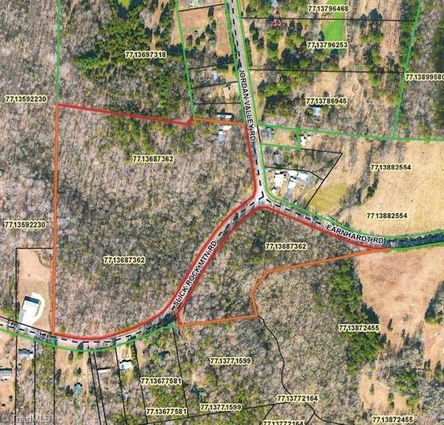 4426 Slick Rock Mountain Road - Photo 1