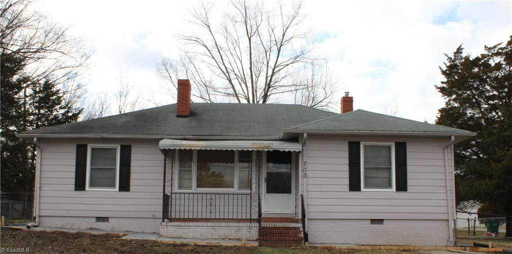 700 Hines Street - Photo 1
