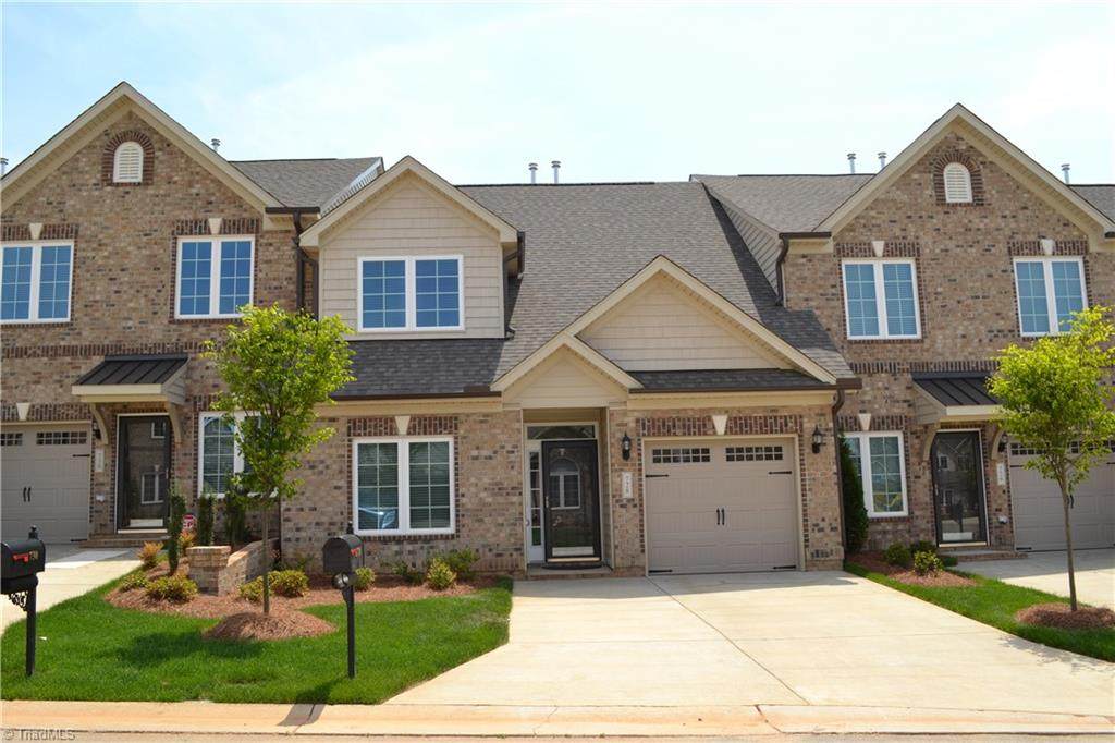 1608 Cedar Hill Way - Photo 1