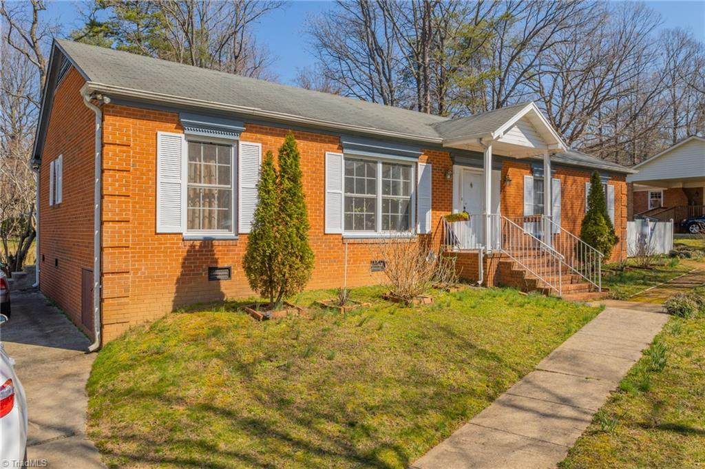 6102 Stockbridge Drive - Photo 1
