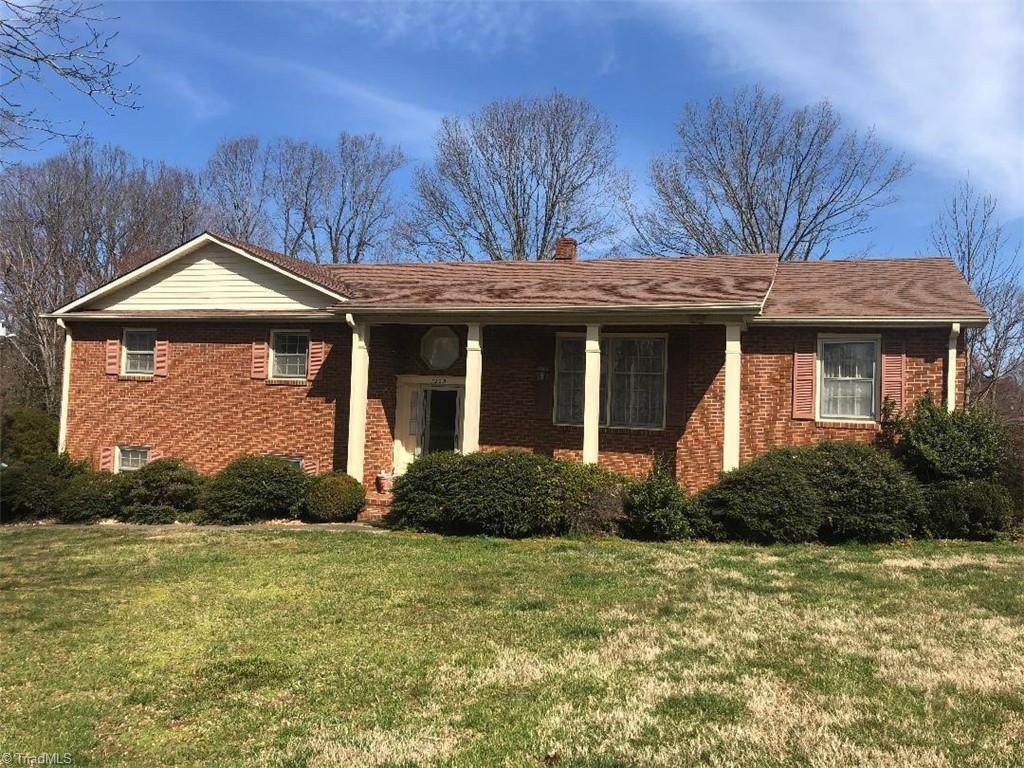1205 Vanclair Drive - Photo 1